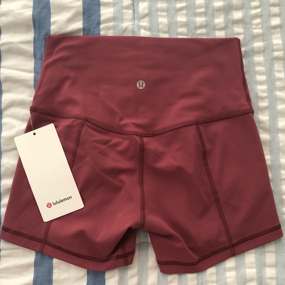 lululemon misty merlot align shorts 4” size 6 Nulu - Picture 2 of 3